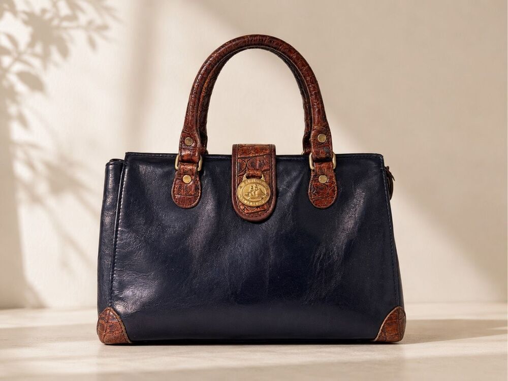 Vintage Brahmin black Leather Satchel Bag Croc Embossed Top Handle Handbag, quie